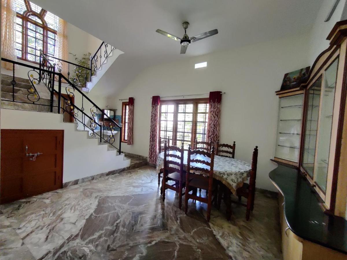 Spacious 3-Bedroom Private Villa In Mangalore - Ideal Getaway For Family And Friends Bagian luar foto