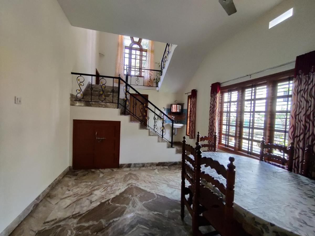 Spacious 3-Bedroom Private Villa In Mangalore - Ideal Getaway For Family And Friends Bagian luar foto