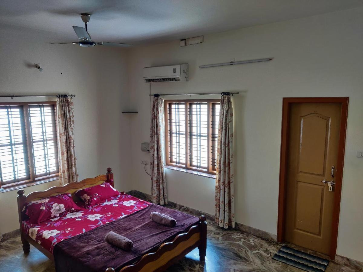 Spacious 3-Bedroom Private Villa In Mangalore - Ideal Getaway For Family And Friends Bagian luar foto